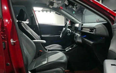 Hyundai Kona, 2023 год, 1 450 000 рублей, 5 фотография