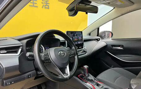 Toyota Corolla, 2022 год, 1 630 000 рублей, 10 фотография