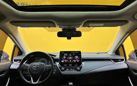 Toyota Corolla, 2022 год, 1 630 000 рублей, 6 фотография