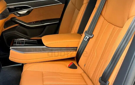 Audi A8, 2025 год, 10 900 000 рублей, 15 фотография