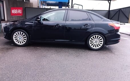 Ford Focus III, 2012 год, 800 000 рублей, 2 фотография