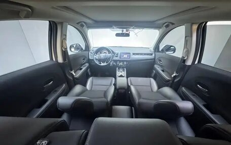 Honda Vezel, 2022 год, 1 380 050 рублей, 8 фотография