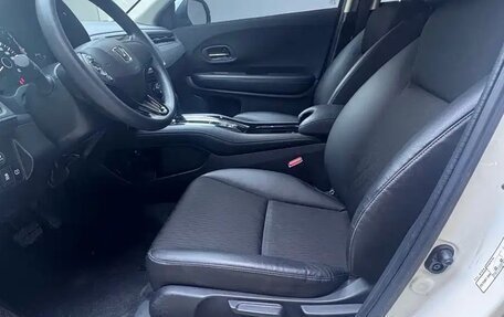 Honda Vezel, 2022 год, 1 380 050 рублей, 12 фотография