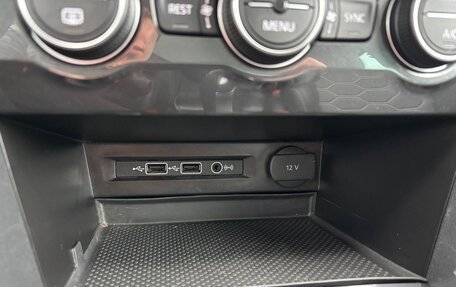 Volkswagen Tiguan II, 2018 год, 2 930 000 рублей, 9 фотография