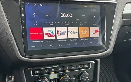 Volkswagen Tiguan II, 2018 год, 2 930 000 рублей, 8 фотография