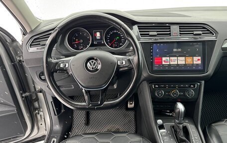 Volkswagen Tiguan II, 2018 год, 2 930 000 рублей, 11 фотография