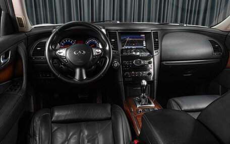 Infiniti FX II, 2011 год, 1 849 000 рублей, 16 фотография