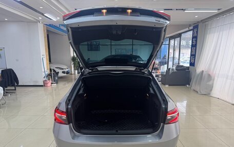 Skoda Superb III рестайлинг, 2021 год, 2 400 000 рублей, 19 фотография