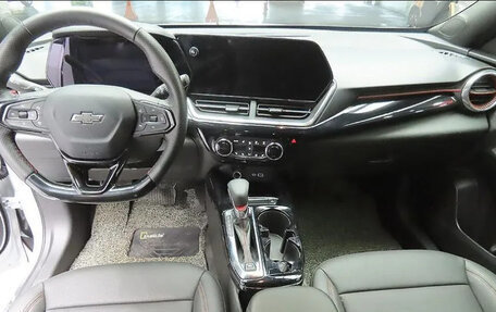 Chevrolet Trax, 2025 год, 1 838 000 рублей, 10 фотография