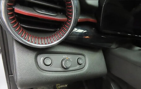 Chevrolet Trax, 2025 год, 1 838 000 рублей, 12 фотография