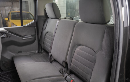 Nissan Navara (Frontier), 2010 год, 999 000 рублей, 14 фотография