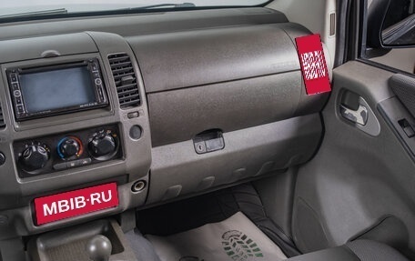 Nissan Navara (Frontier), 2010 год, 999 000 рублей, 12 фотография