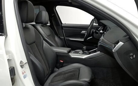 BMW 3 серия, 2022 год, 4 900 000 рублей, 9 фотография