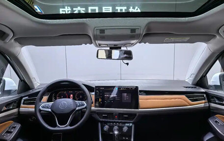 Volkswagen Bora, 2022 год, 1 100 000 рублей, 8 фотография