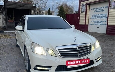 Mercedes-Benz E-Класс, 2011 год, 1 630 000 рублей, 2 фотография