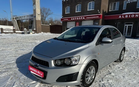 Chevrolet Aveo III, 2013 год, 650 000 рублей, 2 фотография