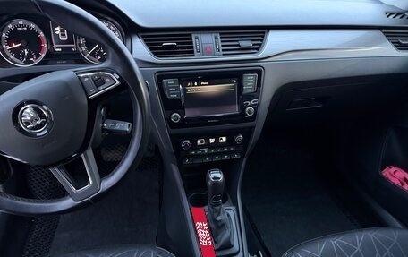 Skoda Rapid I, 2018 год, 1 400 000 рублей, 6 фотография