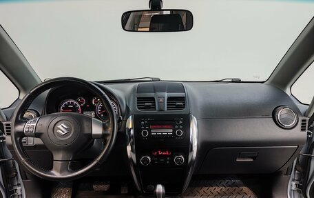 Suzuki SX4 II рестайлинг, 2010 год, 1 100 000 рублей, 9 фотография