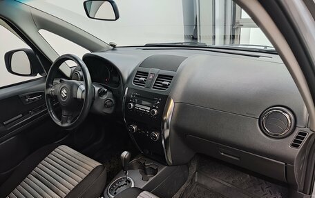 Suzuki SX4 II рестайлинг, 2010 год, 1 100 000 рублей, 20 фотография