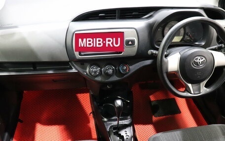 Toyota Vitz, 2015 год, 670 000 рублей, 13 фотография