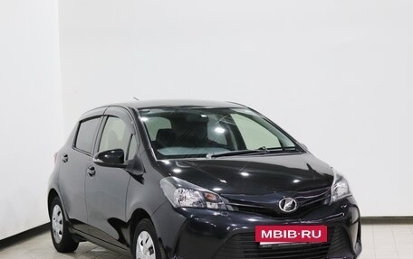 Toyota Vitz, 2015 год, 670 000 рублей, 3 фотография