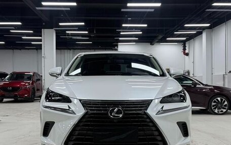Lexus NX I, 2021 год, 3 000 000 рублей, 2 фотография