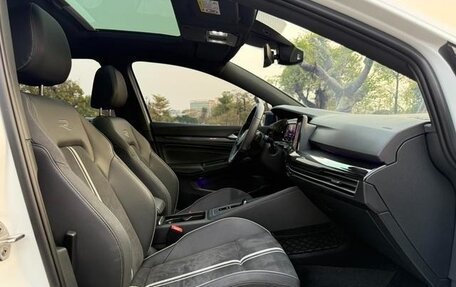 Volkswagen Golf VIII, 2022 год, 1 780 007 рублей, 16 фотография