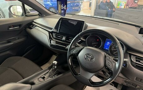 Toyota C-HR I рестайлинг, 2018 год, 2 129 000 рублей, 11 фотография