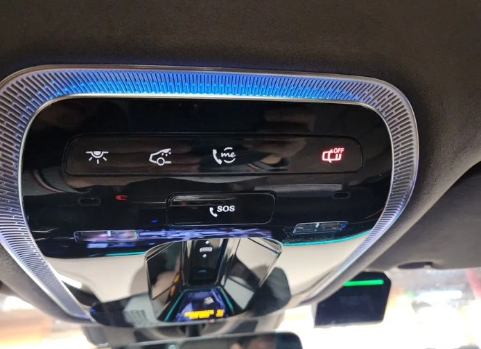 Mercedes-Benz EQS, 2025 год, 23 900 000 рублей, 18 фотография