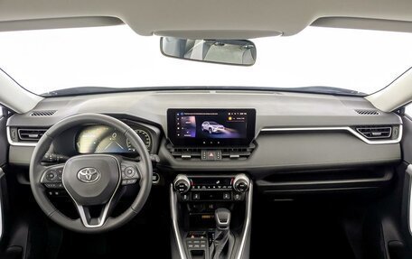 Toyota RAV4, 2025 год, 4 550 000 рублей, 10 фотография