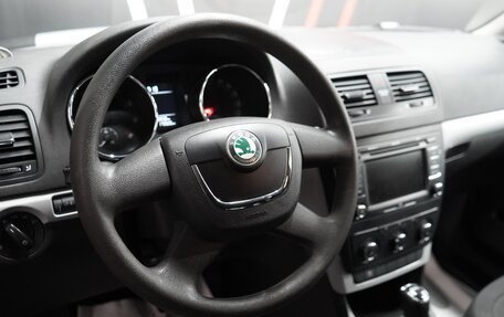 Skoda Yeti I рестайлинг, 2013 год, 1 880 000 рублей, 13 фотография