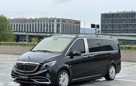 Mercedes-Benz Vito, 2022 год, 4 630 000 рублей, 3 фотография