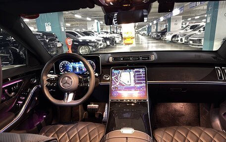 Mercedes-Benz S-Класс, 2024 год, 12 990 000 рублей, 15 фотография