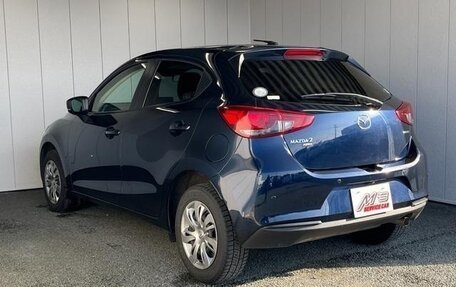 Mazda 2 III, 2022 год, 915 000 рублей, 6 фотография