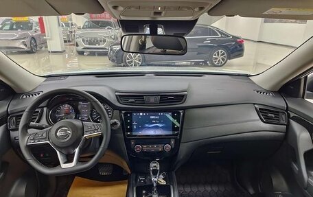 Nissan X-Trail, 2023 год, 2 000 000 рублей, 6 фотография