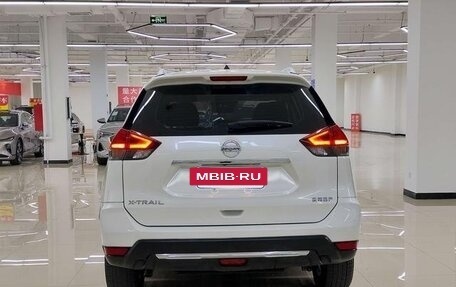 Nissan X-Trail, 2023 год, 2 000 000 рублей, 4 фотография