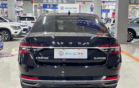 Skoda Superb III рестайлинг, 2022 год, 2 234 000 рублей, 5 фотография
