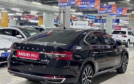 Skoda Superb III рестайлинг, 2022 год, 2 234 000 рублей, 4 фотография