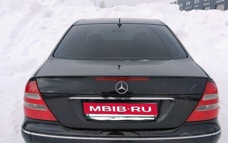 Mercedes-Benz E-Класс, 2005 год, 897 000 рублей, 6 фотография
