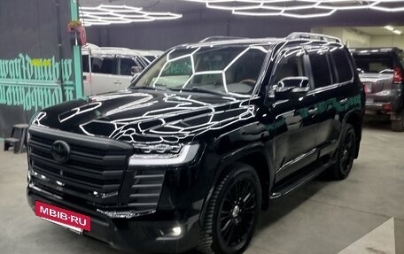 Toyota Land Cruiser 200, 2013 год, 3 390 000 рублей, 2 фотография