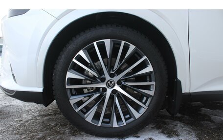 Lexus RX IV рестайлинг, 2023 год, 8 080 000 рублей, 12 фотография