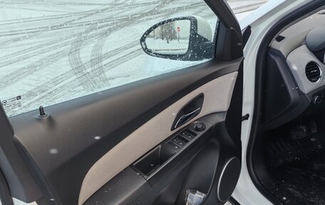 Chevrolet Cruze II, 2012 год, 895 000 рублей, 15 фотография