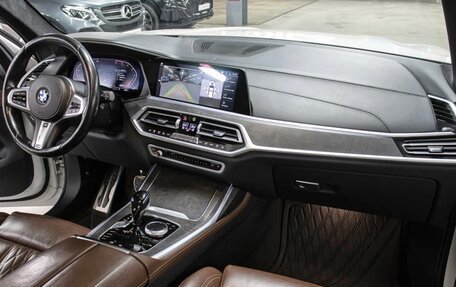 BMW X7, 2021 год, 10 фотография