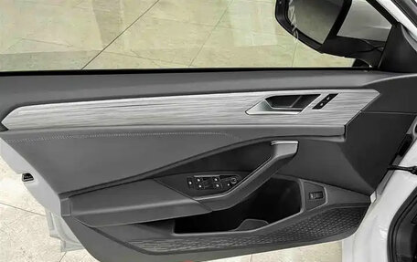 Volkswagen Lavida, 2022 год, 1 940 000 рублей, 13 фотография