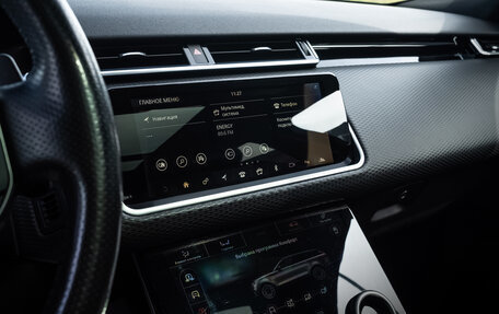 Land Rover Range Rover Velar I, 2018 год, 4 350 000 рублей, 5 фотография