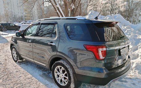 Ford Explorer VI, 2017 год, 2 450 000 рублей, 6 фотография