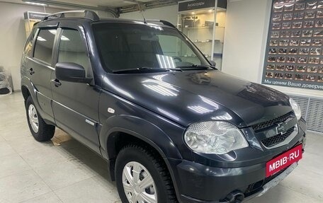 Chevrolet Niva I рестайлинг, 2012 год, 445 000 рублей, 3 фотография
