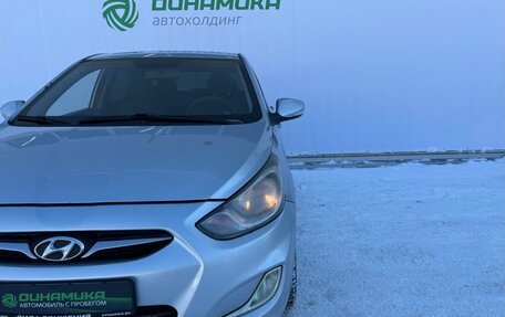 Hyundai Solaris II рестайлинг, 2011 год, 490 000 рублей, 9 фотография