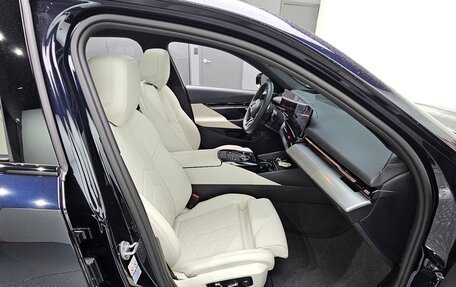 BMW 5 серия, 2025 год, 6 350 001 рублей, 13 фотография