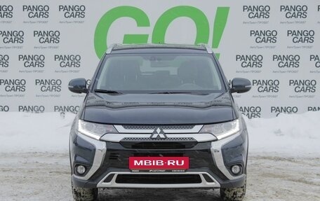 Mitsubishi Outlander III рестайлинг 3, 2019 год, 2 649 000 рублей, 2 фотография